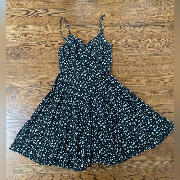 sachin and babi light blue dress Old Navy floral midi dresses Petite XS (0-2)